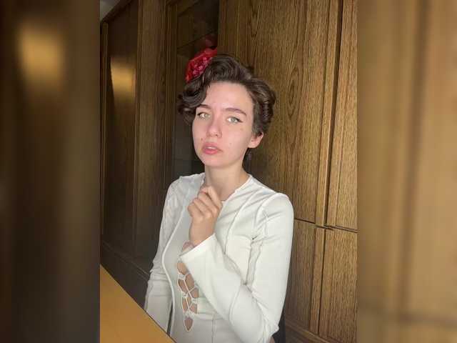 Capturas de pantalla de transmisión Lulu-Sun