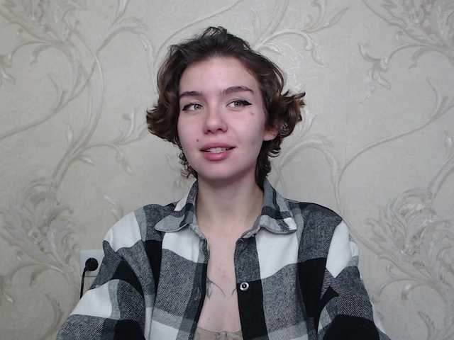 Capturas de pantalla de transmisión Lulu-Sun