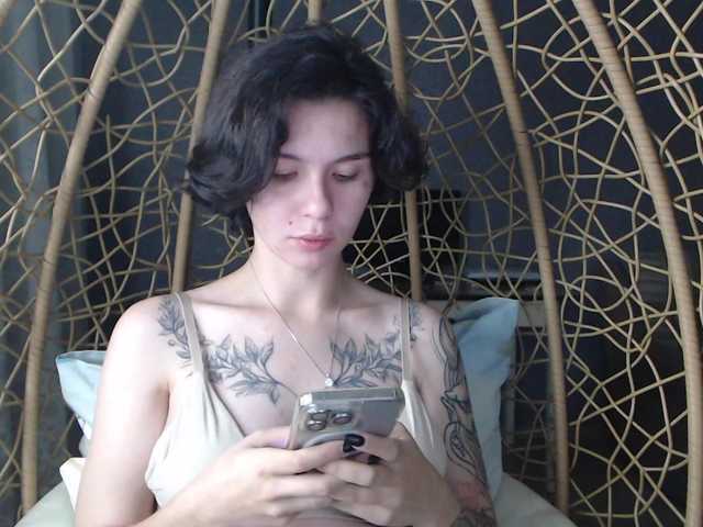 Capturas de pantalla de transmisión Lulu-Sun