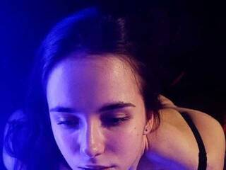 Chat de video erótico -Angry-Fox-