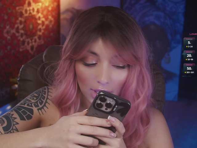 Capturas de pantalla de transmisión Gypsy_Girl