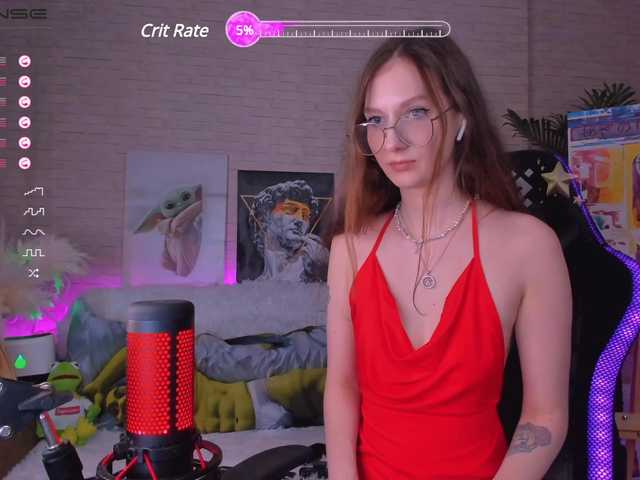 Fotos KiraRumGirl Hey ! im Kiralet's have fun ;) lovense works from 2tk favorite vibration 11tk for a sweet orgasm I recommend using the control of my toy in menu ))