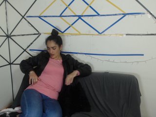 Capturas de pantalla de transmisión 18TeenRlLove