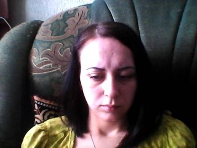 Capturas de pantalla de transmisión 19Eleonora