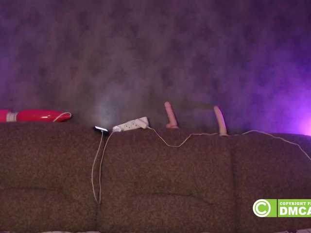 Capturas de pantalla de transmisión Misskristin