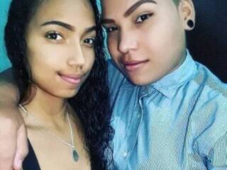 Chat de video erótico 2hotbunnies4u