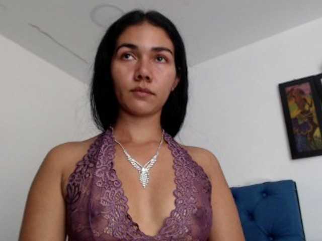 Fotos abbi-moon hello guys I'm new, I hope I can make many friends today, I would love to make you happy #shaved#smalltits#new#latina#colombia#sweet#young