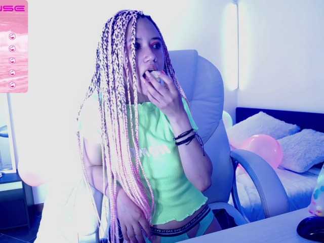 Capturas de pantalla de transmisión abby-deep