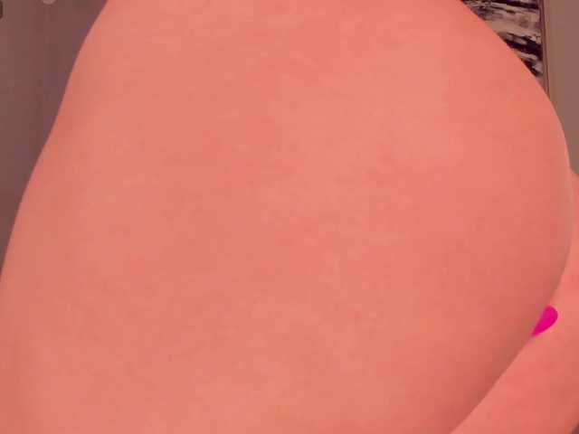 Capturas de pantalla de transmisión AbellaCroft