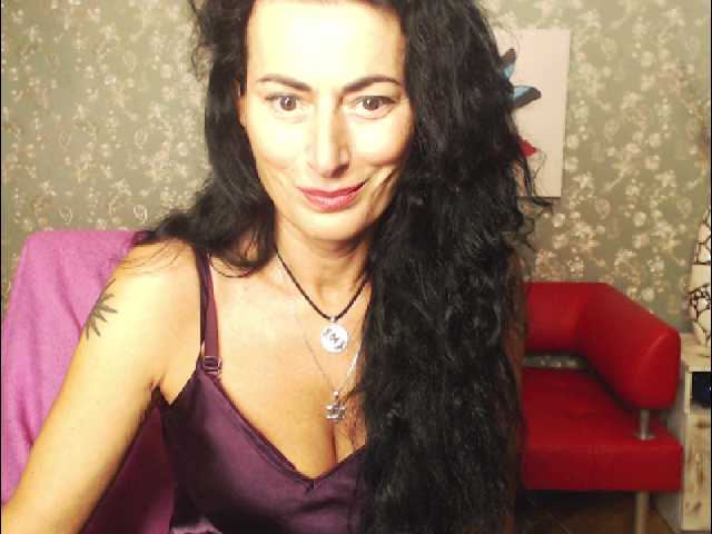 Capturas de pantalla de transmisión Abudabiz