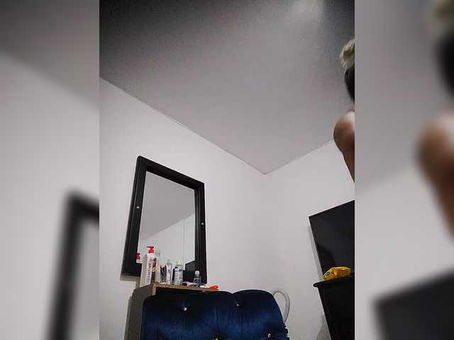 Capturas de pantalla de transmisión AdaExotic