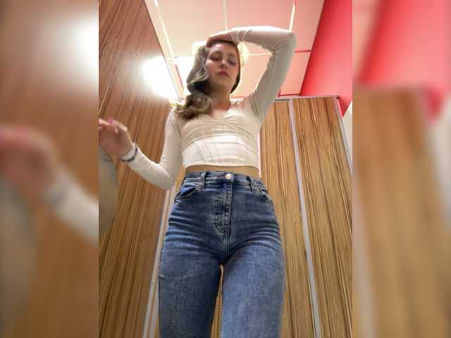 Capturas de pantalla de transmisión DokTor_Ada