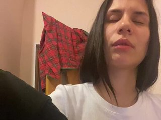 Chat de video erótico AdelyaVlad