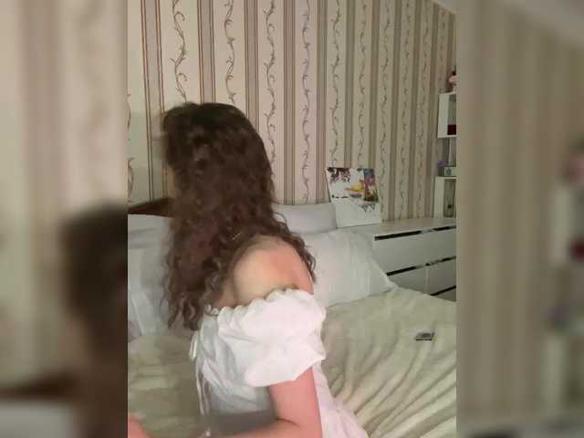 Capturas de pantalla de transmisión Afffiiina