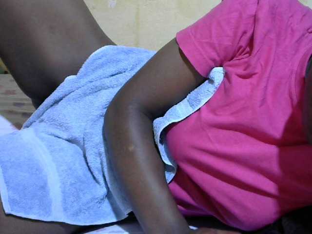 Capturas de pantalla de transmisión african-pussy1