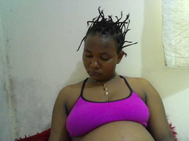 Capturas de pantalla de transmisión africanqueen2