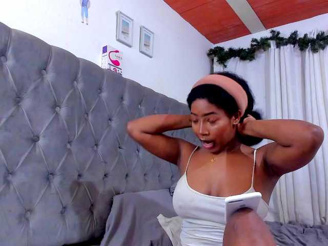 Fotos Afro-goddess Hot Ebony latina waiting to fulfill all your fantasies. #ebony #latina