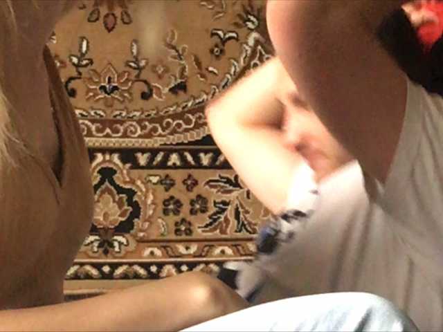 Capturas de pantalla de transmisión AimeeAh