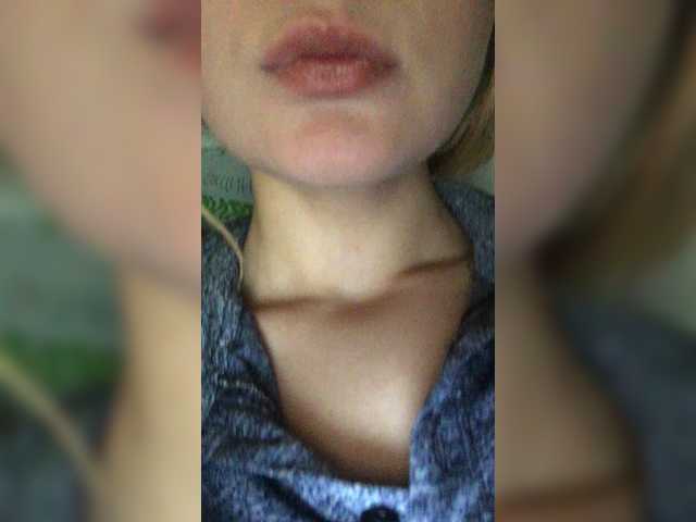 Capturas de pantalla de transmisión Aimeee