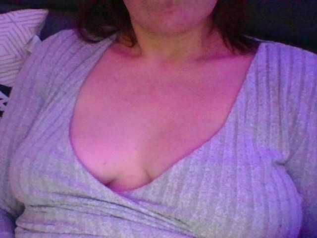 Capturas de pantalla de transmisión AimeLeSex1