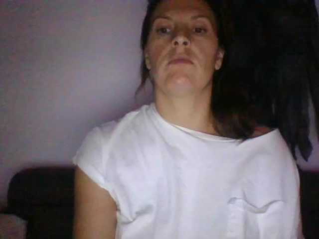 Capturas de pantalla de transmisión AimeLeSex1