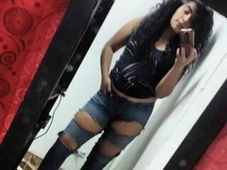 Chat de video erótico alanajames05