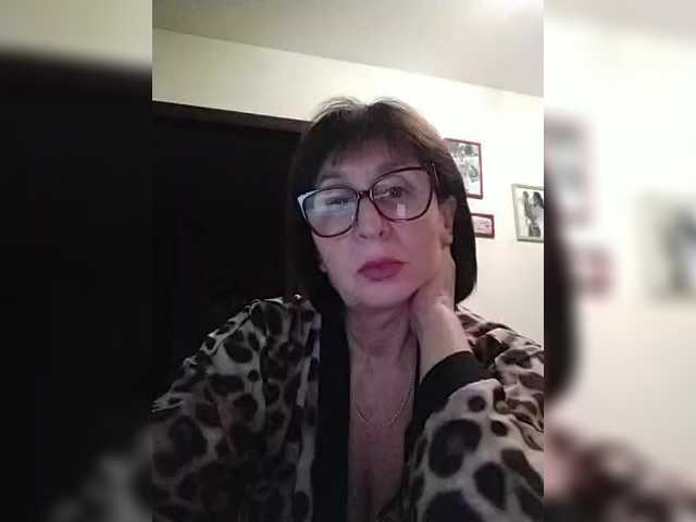 Capturas de pantalla de transmisión AlbinaXPretty