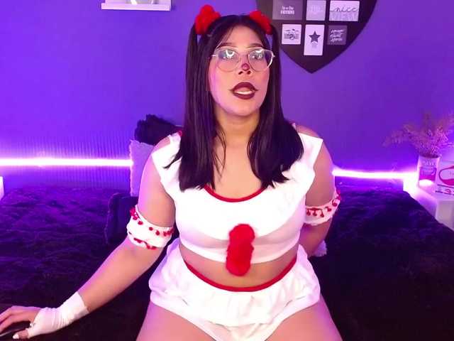 Capturas de pantalla de transmisión AlessaJames