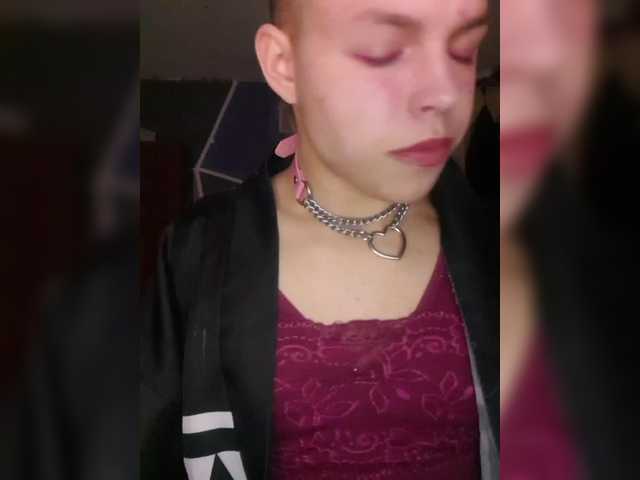 Capturas de pantalla de transmisión alexa-pipsik