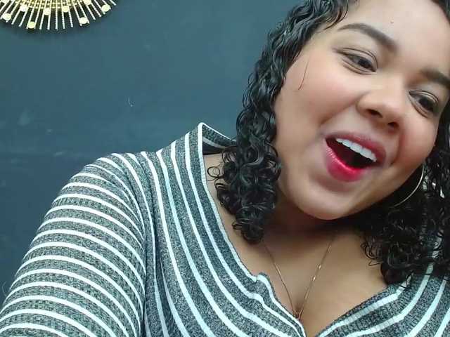 Capturas de pantalla de transmisión AlexaStone1