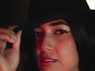 Chat de video erótico alexxbeell