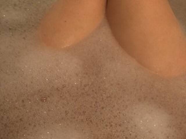 Capturas de pantalla de transmisión Alianakiss