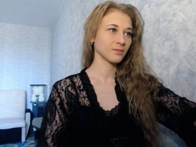 Capturas de pantalla de transmisión Alice88888