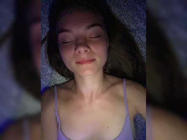 Capturas de pantalla de transmisión Please_me