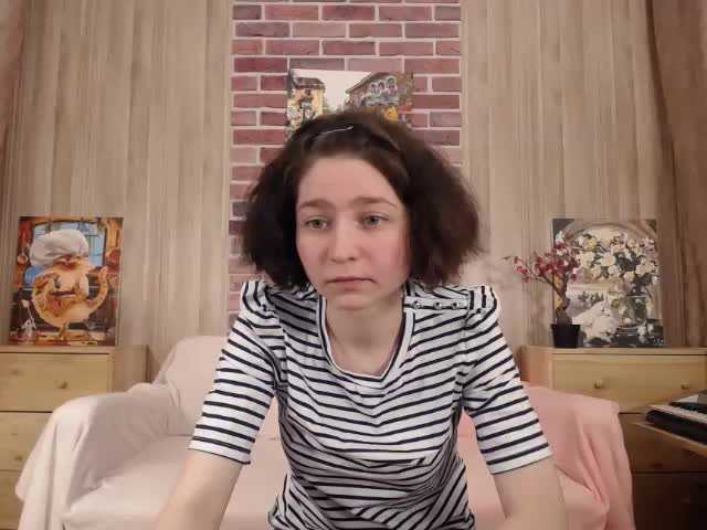 Capturas de pantalla de transmisión AlicePinker