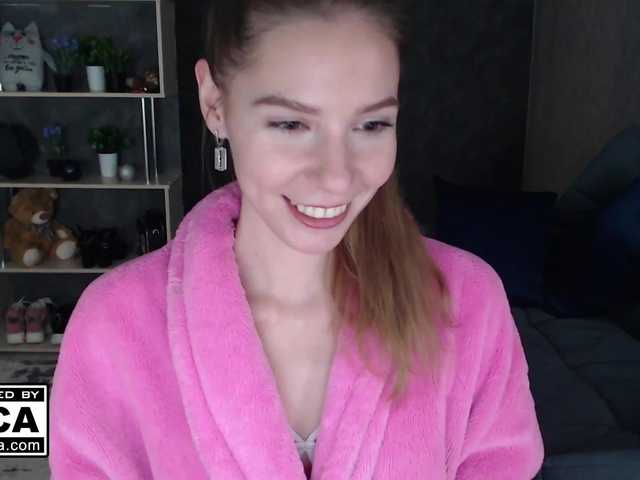 Fotos AliceSmile Hi, I'm new! My nickname: Alice Smile)) I came here to communicate and earn money, I'm really looking forward to your support! Full private and the group are open. The goal for today Is to wear a bikini @total , already collected @sofar , left @re