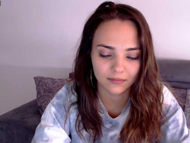 Capturas de pantalla de transmisión aligray01