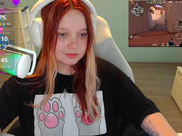 Capturas de pantalla de transmisión AlinaAdams