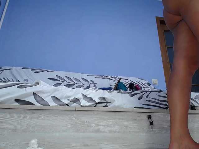 Capturas de pantalla de transmisión AlisaFist