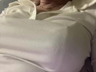 Chat de video erótico AlisaKisa555