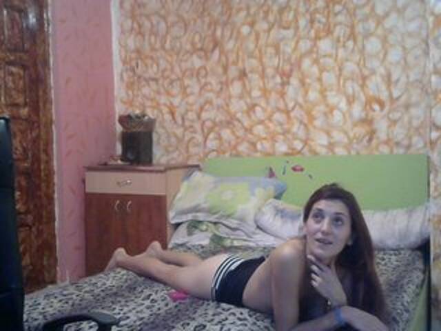 Capturas de pantalla de transmisión alishallovexx