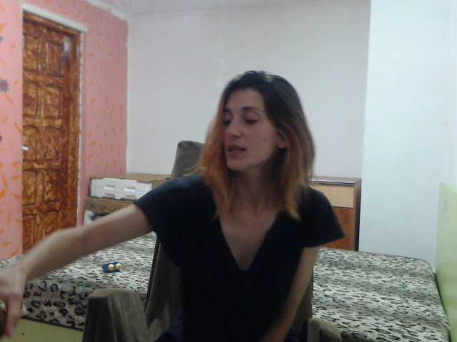 Capturas de pantalla de transmisión alishallovexx