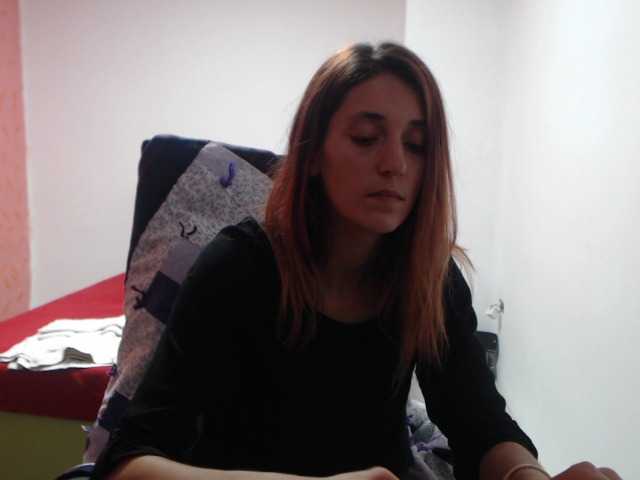 Capturas de pantalla de transmisión alishallovexx