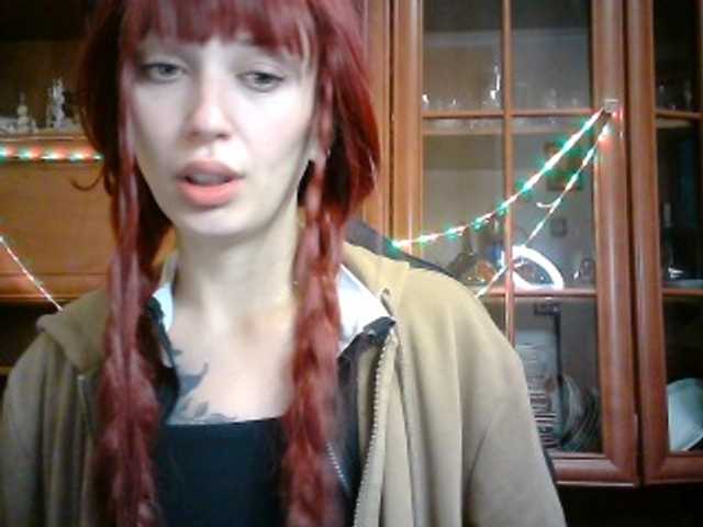 Capturas de pantalla de transmisión Alissa32666