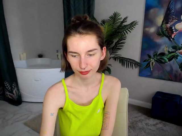 Capturas de pantalla de transmisión AlluringSoul