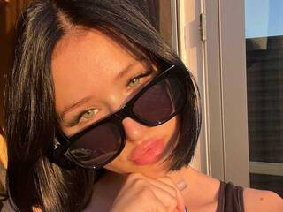 Chat de video erótico Ally-nin