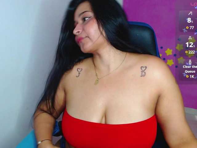 Fotos Alyson- #latina #bbw #natural #squirt #curvy #young #big tits #big ass