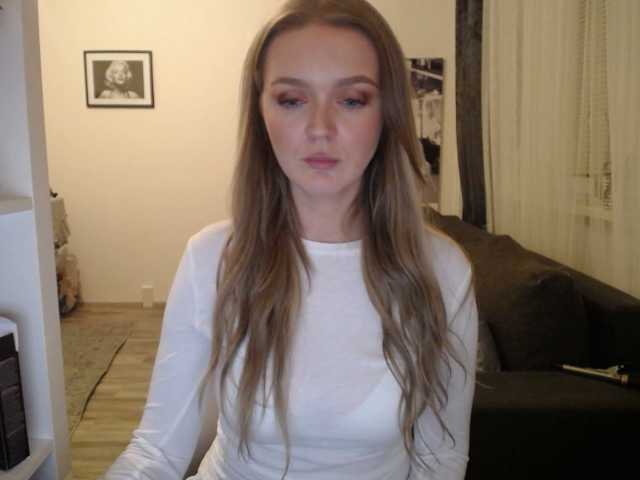 Capturas de pantalla de transmisión AmelliaStar