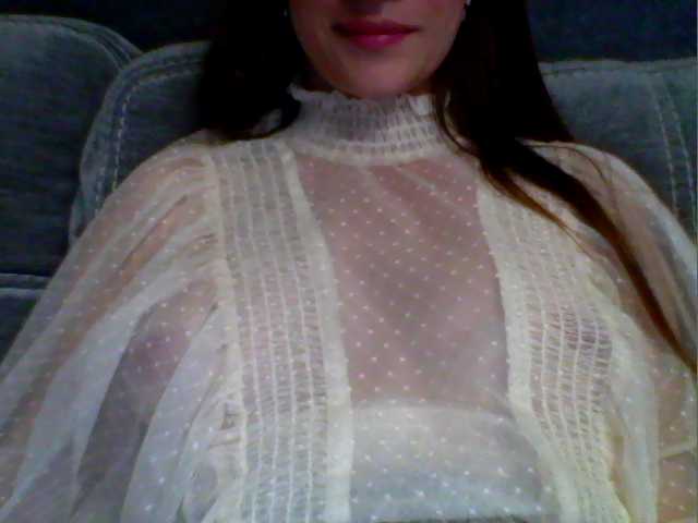 Capturas de pantalla de transmisión Amina-oops