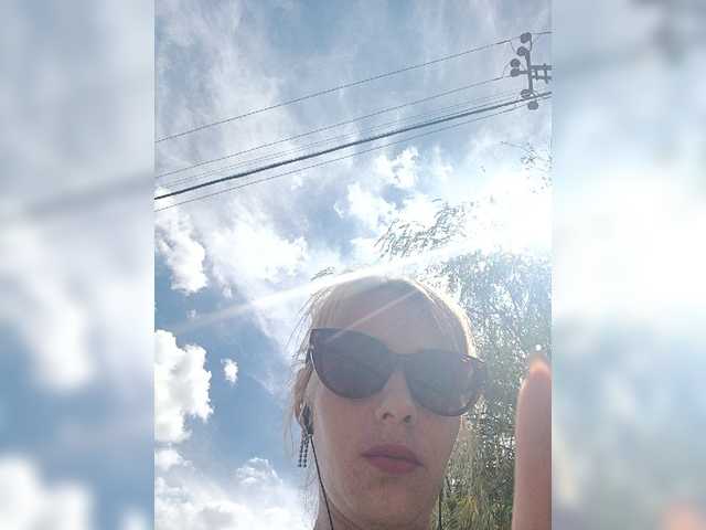 Capturas de pantalla de transmisión Anasstasiz